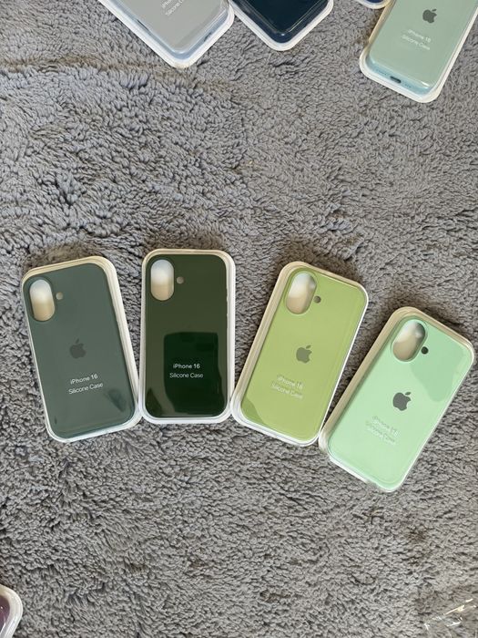 Capas Silicone - iPhone 16