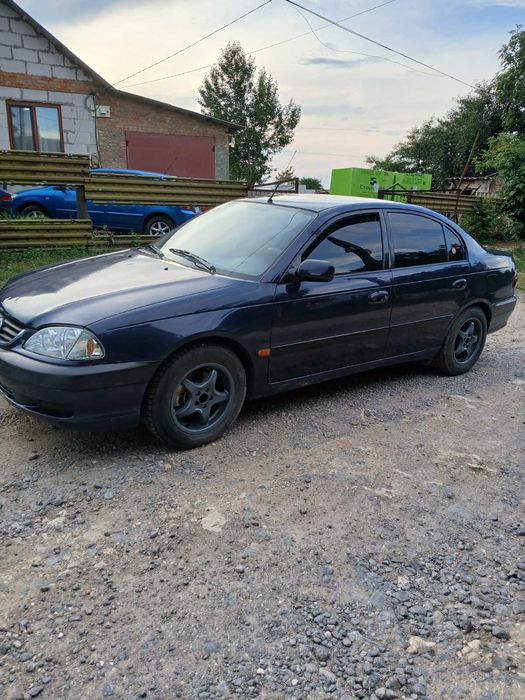 Toyota Avensis T22