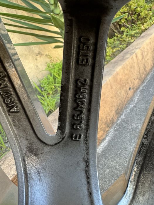 Jantes 18 originais Audi com Pneus