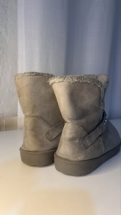 Сірі УГГ уги з камінчиками