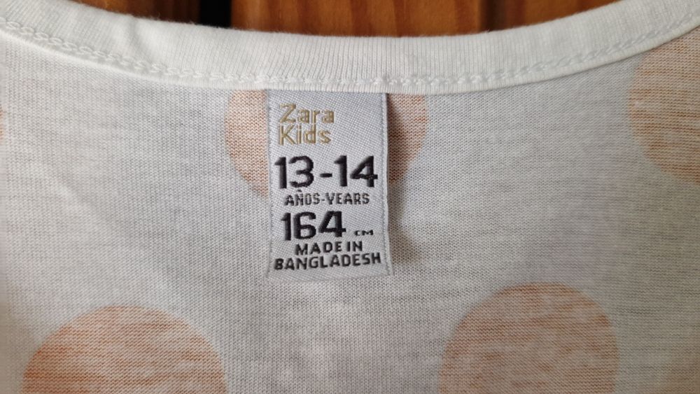 T-shirt criança estampada Zara tamanho 13-14 anos