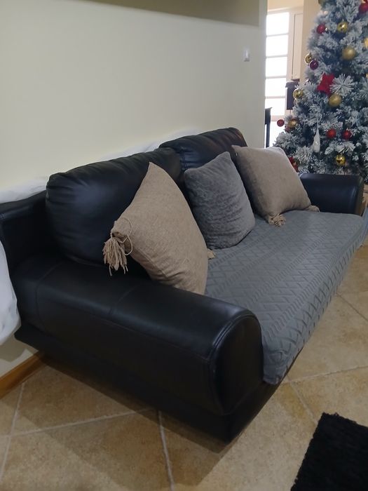 Sofá sala preto  2 lugares