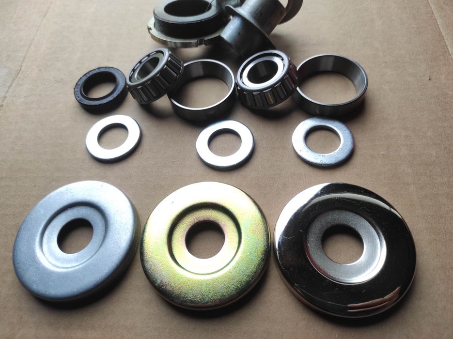 Dekielek osłona na łożysko koł × 4 szt Chromowane Dniepr Ural M72 K750