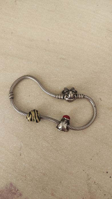 Срібний браслет "Пандора" з шармами