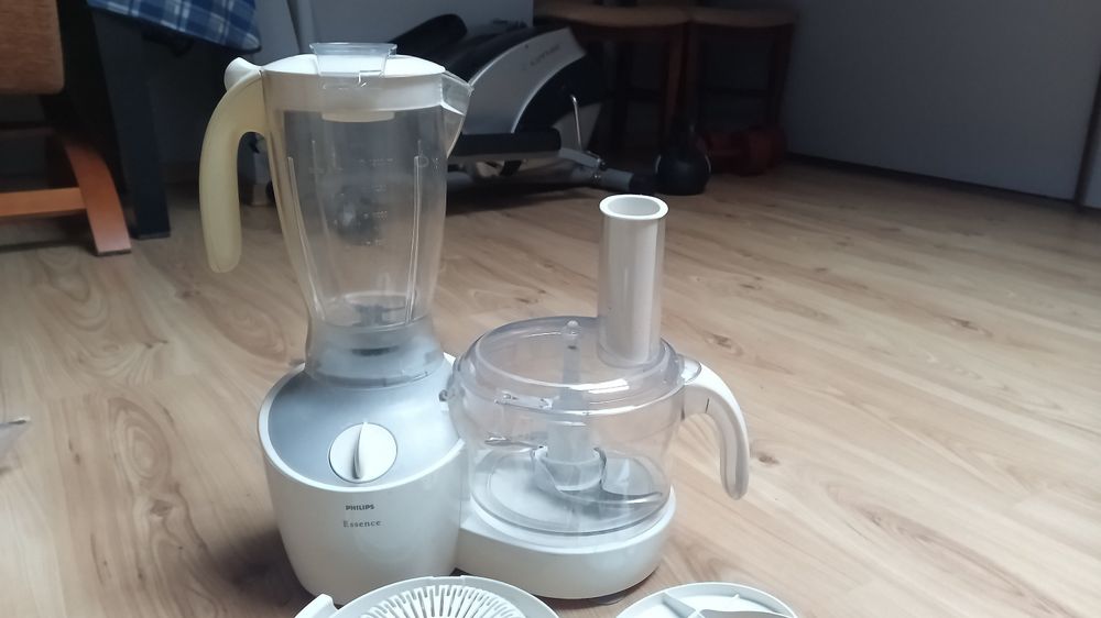 Robot kuchenny Philips essence mikser