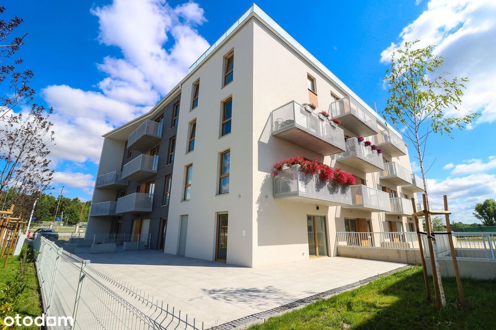 dwupoziomowe+miejsce w garażu+boks+komórka