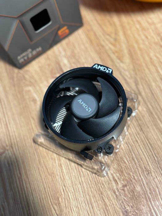 Chłodzenie procesora AMD wentylator