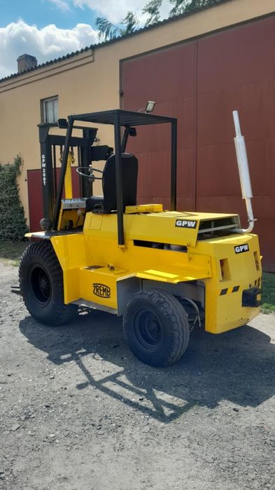 Wózek widłowy GPW 200T