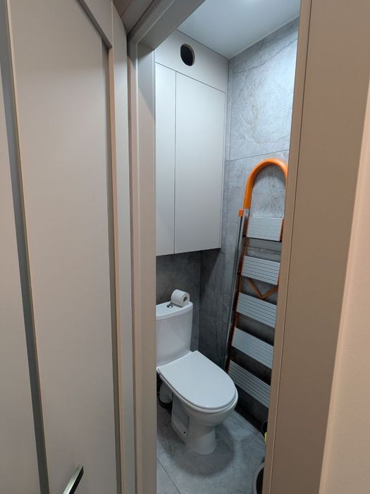 Продам діючий бізнес, крамничка шкарпеток