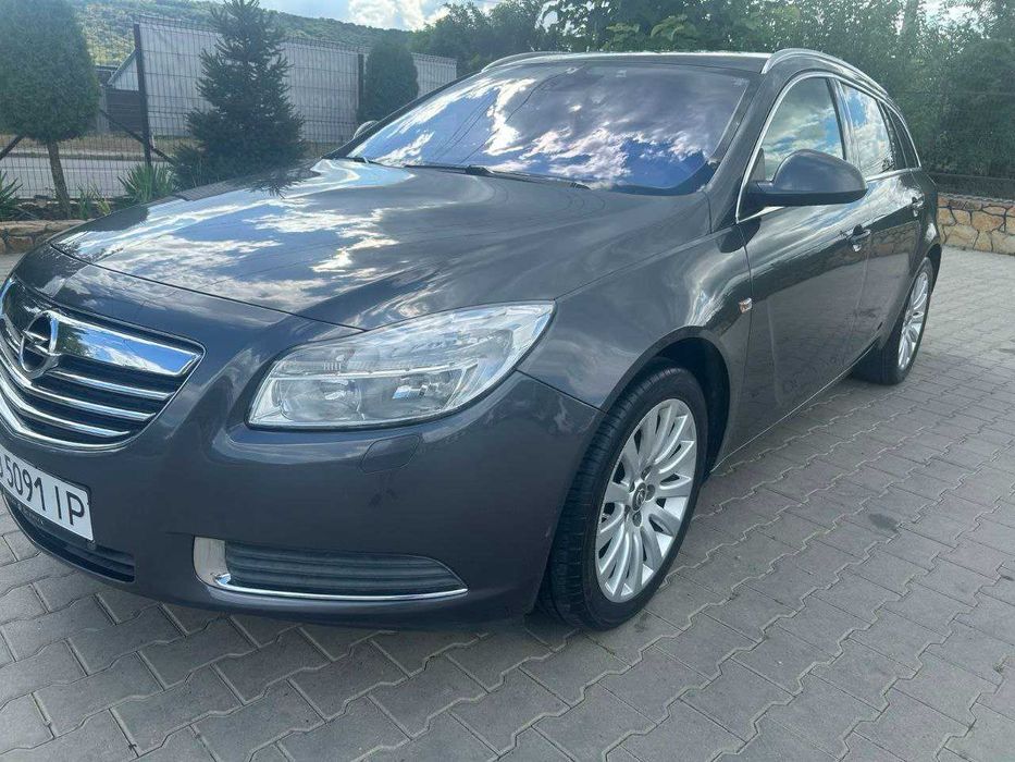 Продам легковий автомобіль
