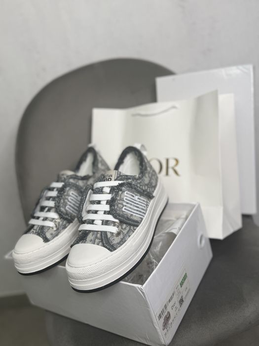 Кеди кросівки в стилі діор женские кеды кроссовки