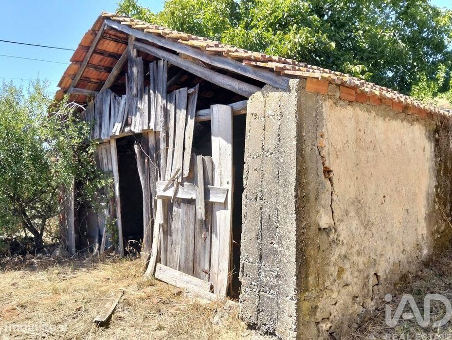 Casa de Campo em Brogueira, Parceiros de Igreja e Alcorochel