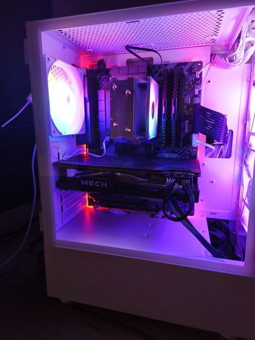 Komputer gamingowy • MSI RX 6700 XT • 16 GB RAM • i7-7700k • SSD 512 G