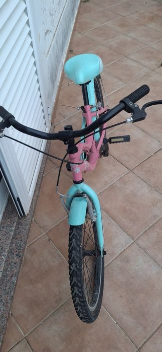 Bicicleta de menina roda 20