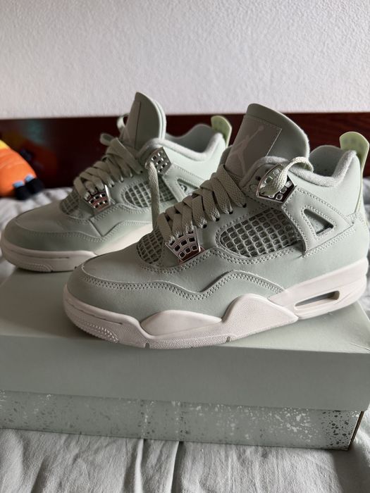 Air Jordan 4 “Seafoam” - 37,5