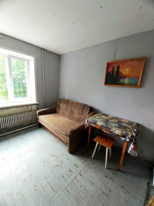 Продам гостинку Салтовка, метро Академика Павлова