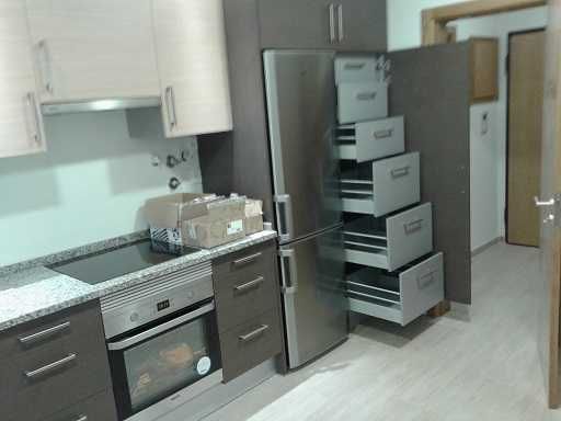 Apartamento T1, Reboleira