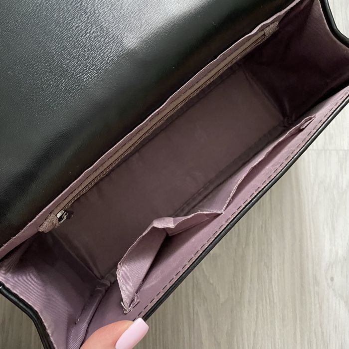 Elegancka damska torebka czarna skóra węża pojemna