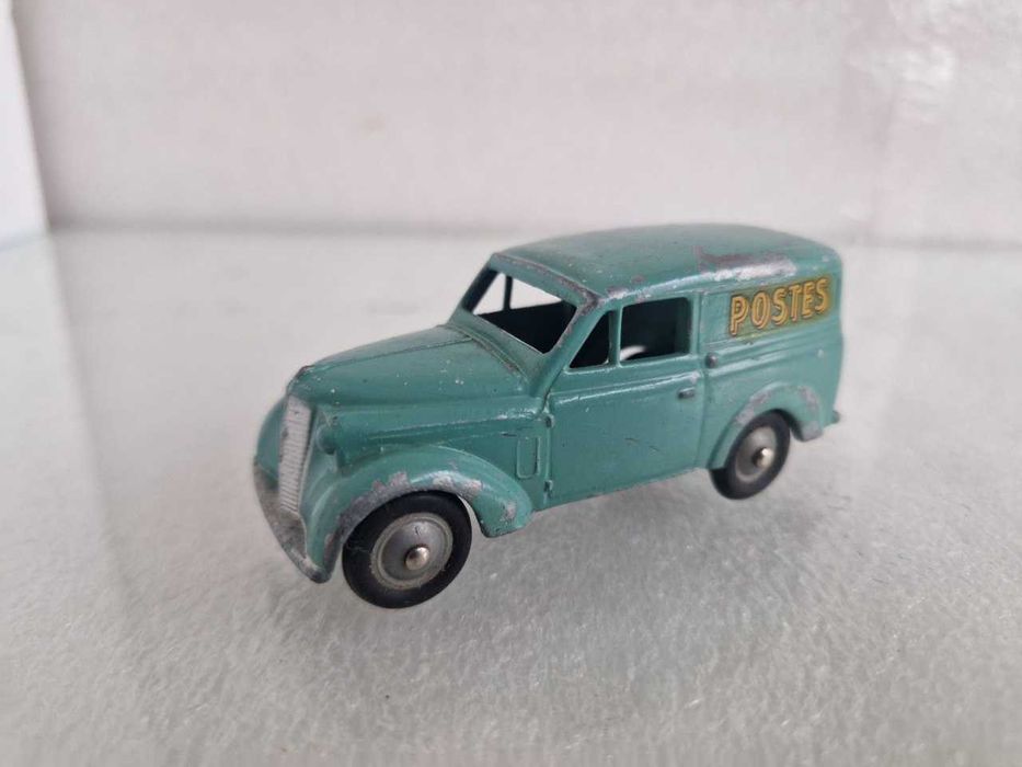 Масштабна Модель 1:43. 300 KGS RENAULT, CIJ, FRANCE.