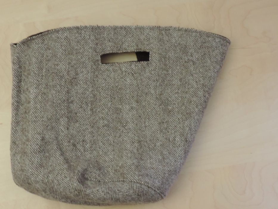 Mala nova em Burel reversível_made in Portugal com bolsa de oferta