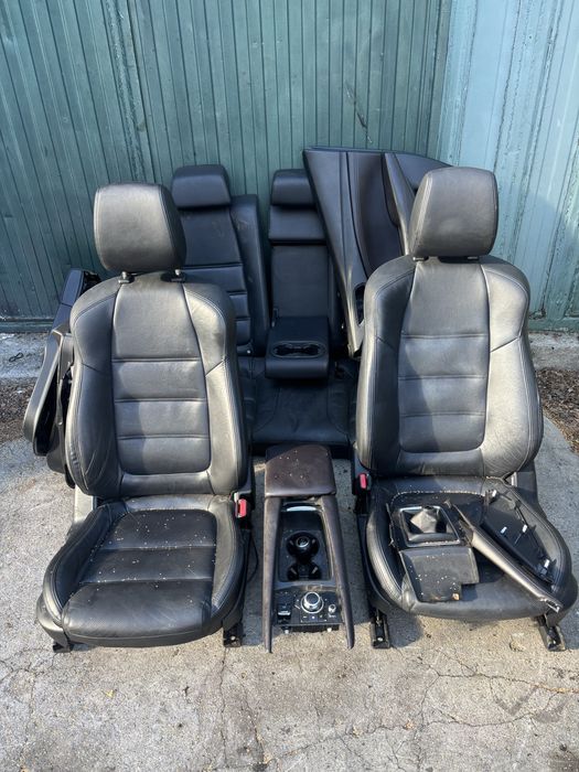 Mazda 6 gj kombi fotele skóra boczki podłokietnik