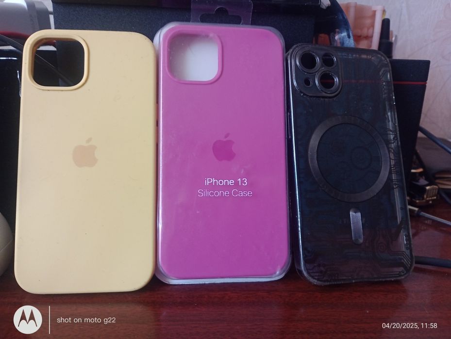 Чехлы для Айфона 13 и 16 Pro