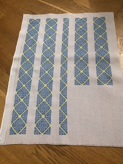 Заготовка для чоловічої вишиванки