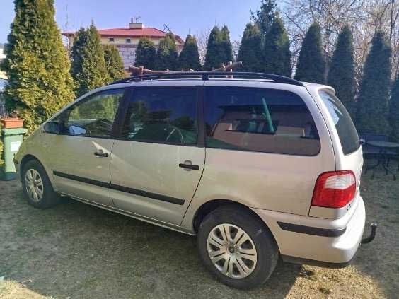 Samochód Ford Galaxy