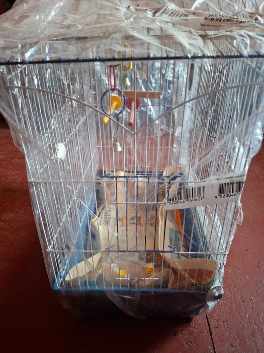 Клетка для попугаев