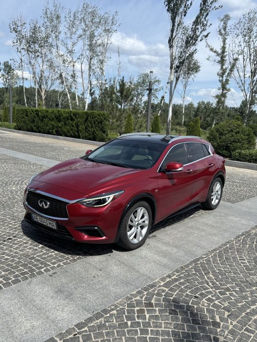 Продам infinity qx30