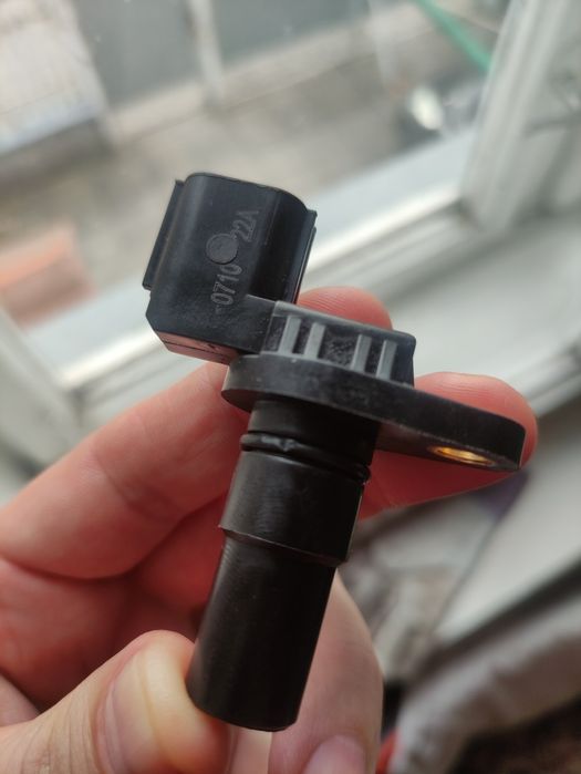 Продам датчик скорости