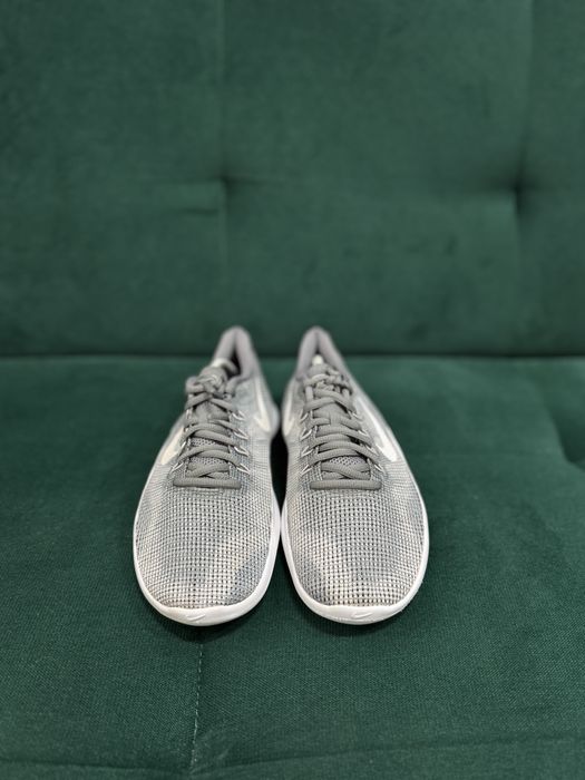 buty damskie firmy Nike