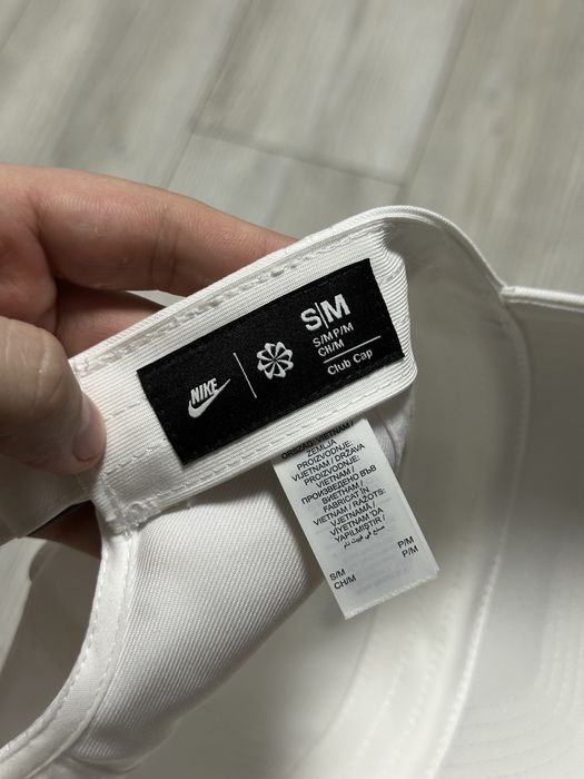 Оригінальна Кепка Nike H86 Essential Swoosh White Розмір S M