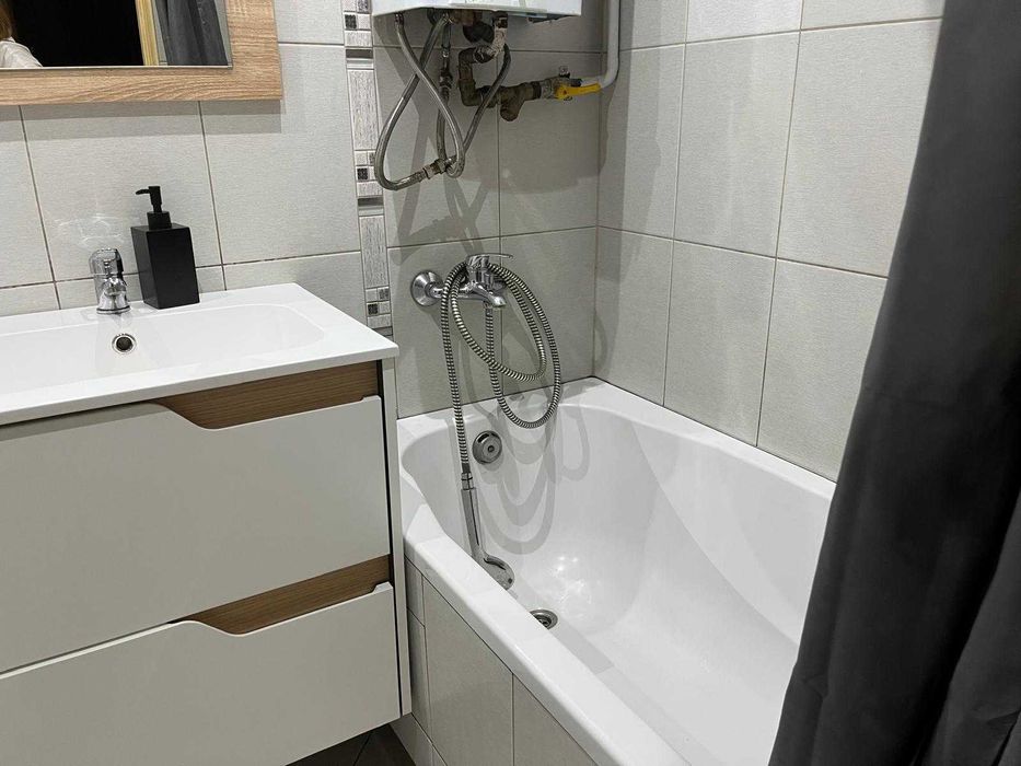 zarezerwowane, 43 m², dwustronne, parter, zadbane, cudowni sąsiedzi, centrum - Widok 5