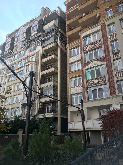 2- комнатная квартира Дрезденская/ ЖК" Зеленый мыс"