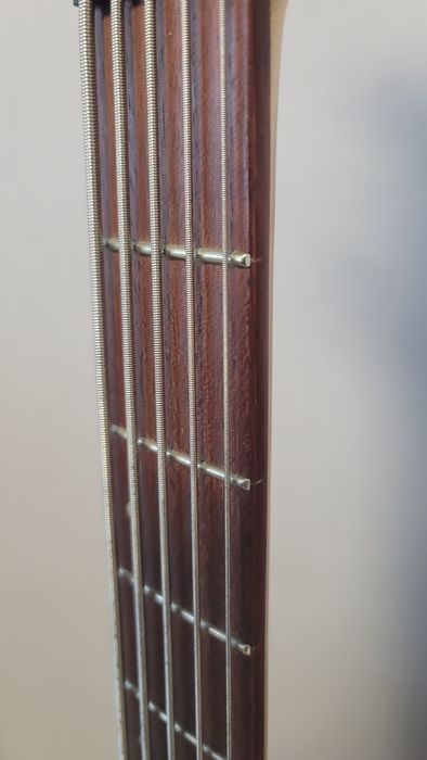 Cort action v plus dlx cherry red sunburst бас гітара 5 струн активна