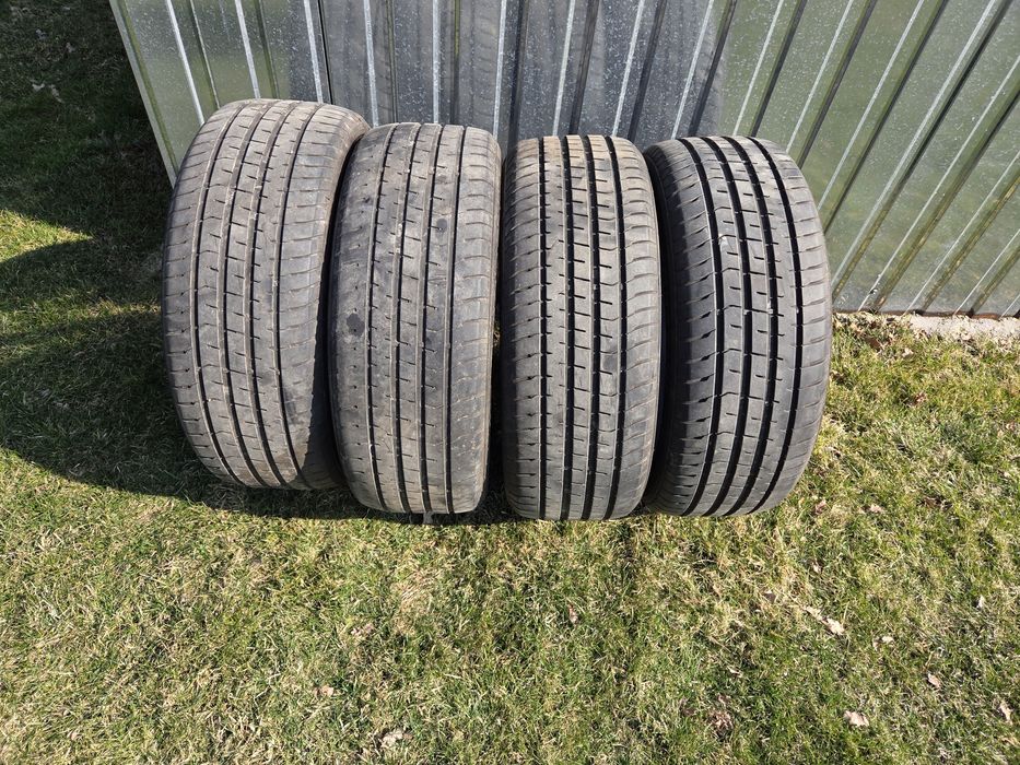 Opony Letnie 215/55/17 dot 0324 4 sztuki