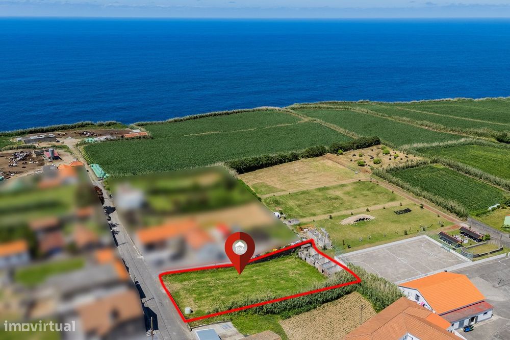 Terreno com ruína  - Pilar da Bretanha