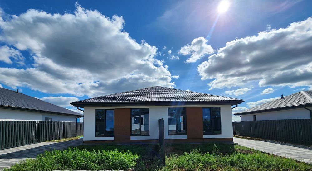 Забудовник. Продам новий будинок_дуплекс, будинок. Телефонуйте.