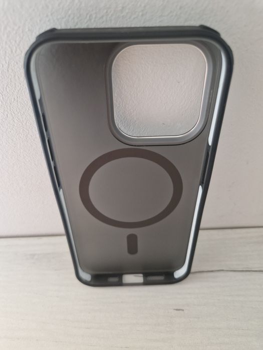 Liavec Smooth Feeling Magsafe Case do Iphone 15 Pro Max czarny