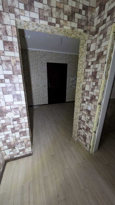 Оренда комерційного приміщення 43 м² пров. Моторний, 11а