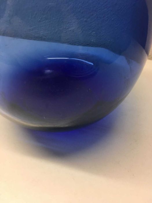 Vaso Azul de Vidro Translúcido