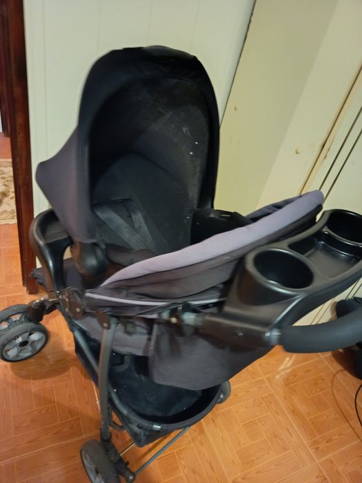 Carrinho e ovo oferta de cadeira ver fotos