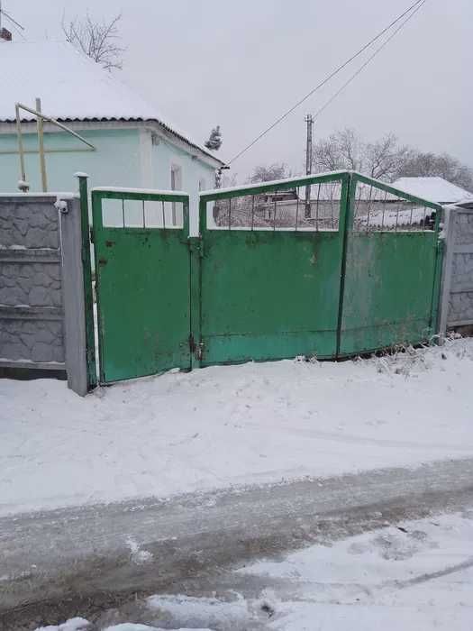 Продам дом в районе ж/м Фрунзенский ВСЕ УДОБСТВА