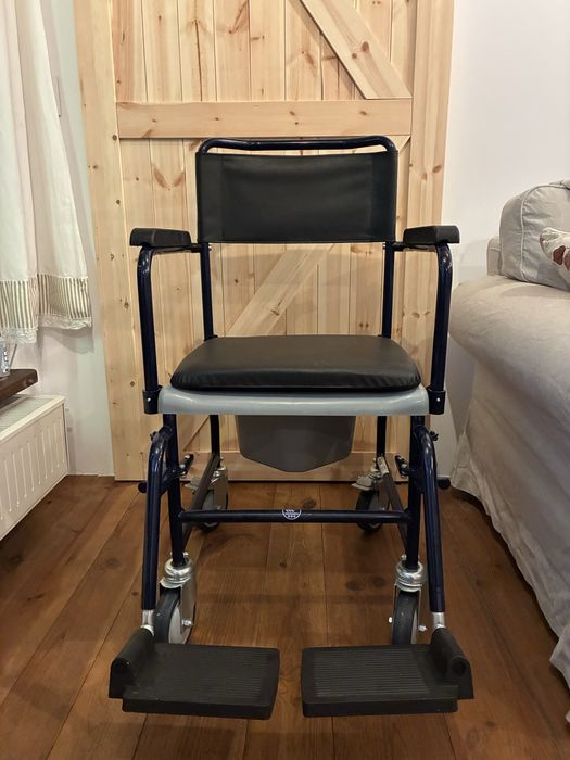 Toaleta na kółkach