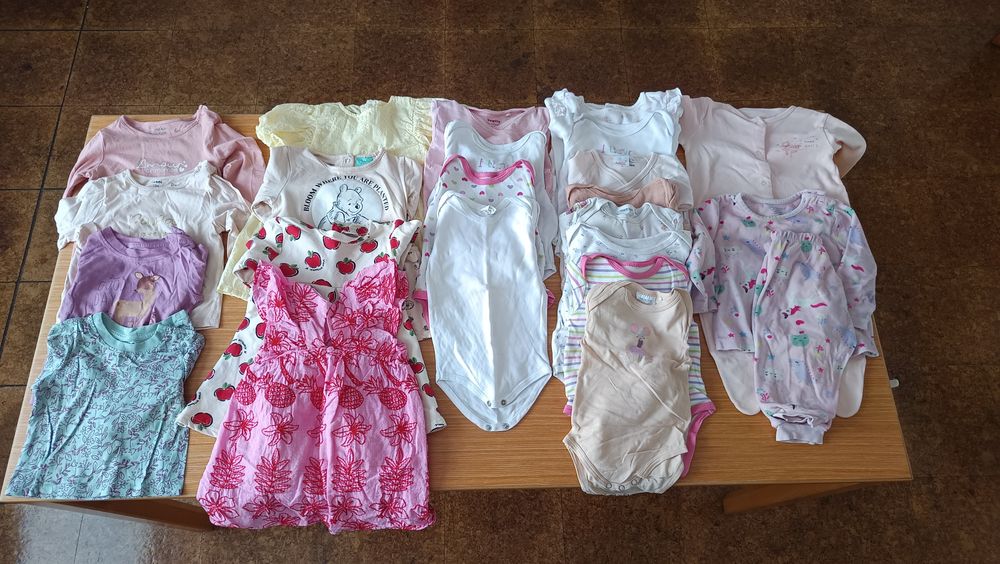 Conjunto de roupa para menina
