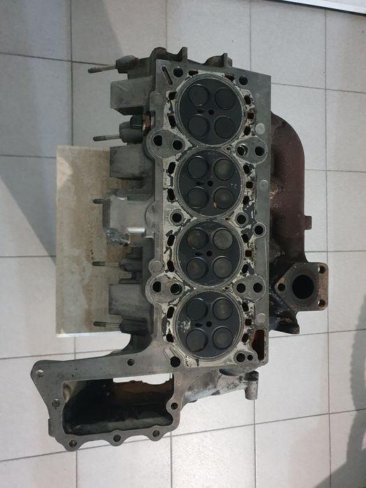 Colaça/Cabeça do Motor BMW 320D E90