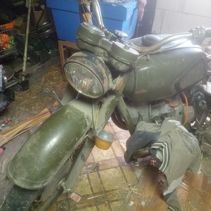 Продам мотоцикл МТ 16 днепр