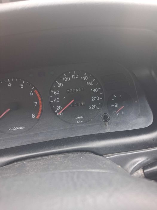 Toyota Corrola E100 XLI