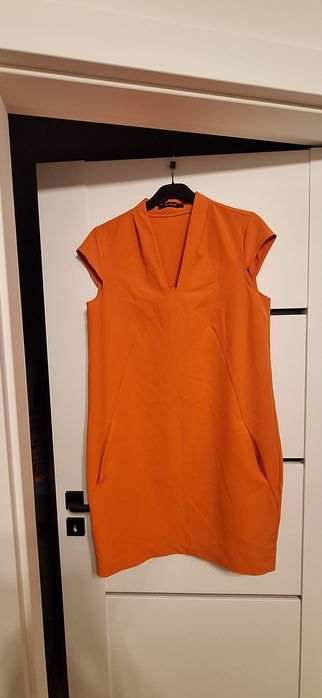 Sukienka pomarańczowa rozm. 40